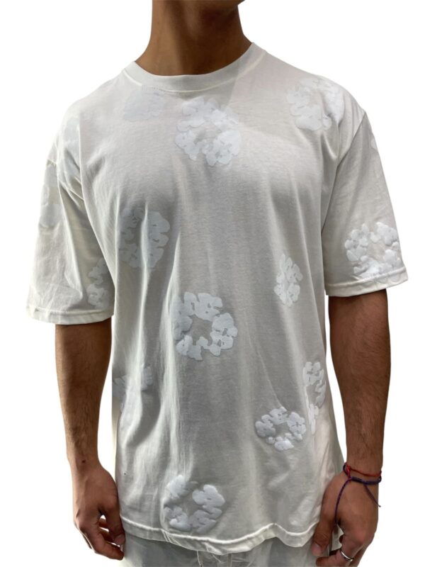 REMERA FLOREADA ($8.000 C/U) - Imagen 4