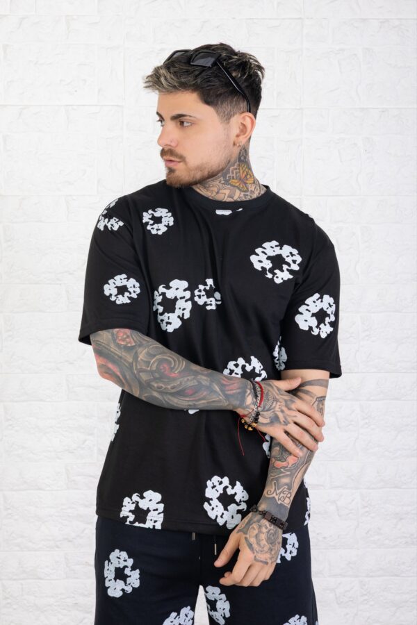 REMERA FLOREADA ($8.000 C/U)